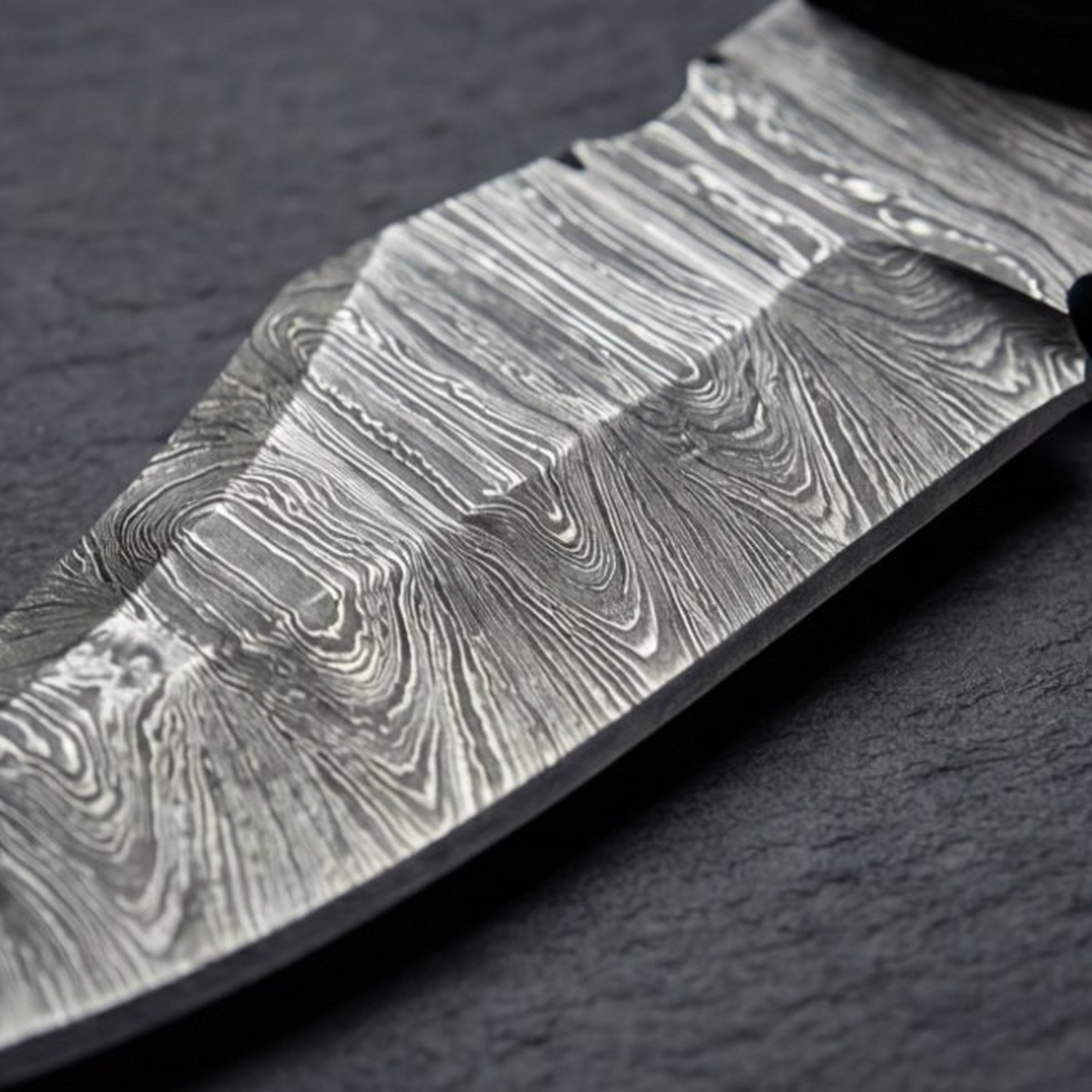 Handmade Damascus Skinner Knife 8” Pakka Wood Clip Point